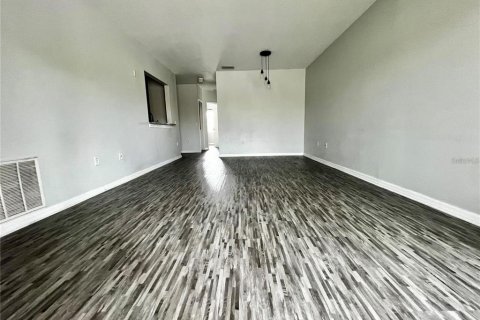 Copropriété à louer à Riverview, Floride: 3 chambres, 106.93 m2 № 2156968 - photo 7
