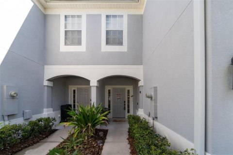 Adosado en Orlando, Florida 3 dormitorios, 163.69 m2 № 2106600