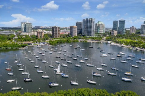 Copropriété à vendre à Miami, Floride: 2 chambres, 102.84 m2 № 2044678 - photo 5