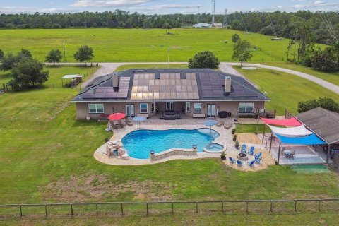 Casa en venta en Orlando, Florida, 6 dormitorios, 560.39 m2 № 1844499 - foto 5
