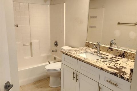 Copropriété à vendre à Orlando, Floride: 3 chambres, 124.86 m2 № 1553150 - photo 28