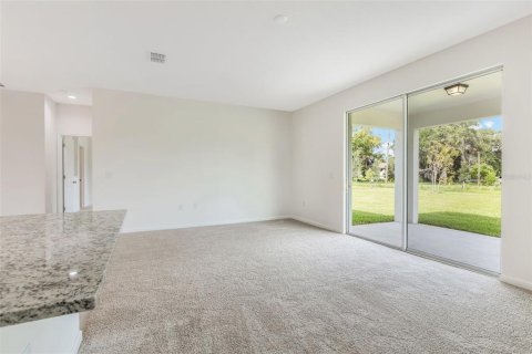 Villa ou maison à vendre à Grand Island, Floride: 3 chambres, 135.45 m2 № 2209630 - photo 2