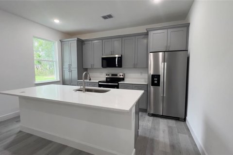 House in Ocala, Florida 4 bedrooms, 171.13 sq.m. № 1679900 - photo 12