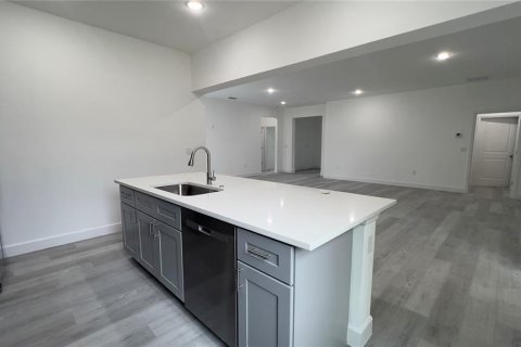 House in Ocala, Florida 4 bedrooms, 171.13 sq.m. № 1679900 - photo 11