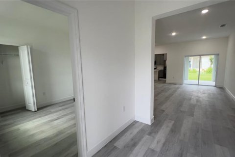 House in Ocala, Florida 4 bedrooms, 171.13 sq.m. № 1679900 - photo 2