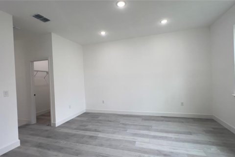 House in Ocala, Florida 4 bedrooms, 171.13 sq.m. № 1679900 - photo 19