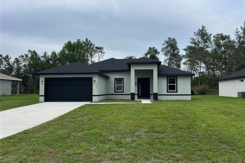 House in Ocala, Florida 4 bedrooms, 171.13 sq.m. № 1679900 - photo 1