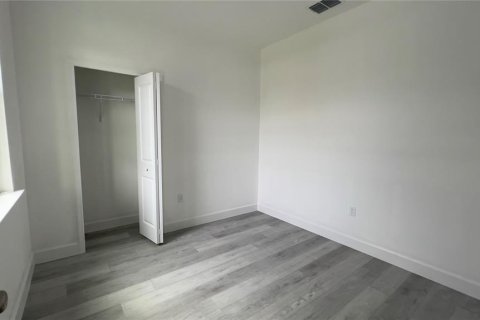 House in Ocala, Florida 4 bedrooms, 171.13 sq.m. № 1679900 - photo 3