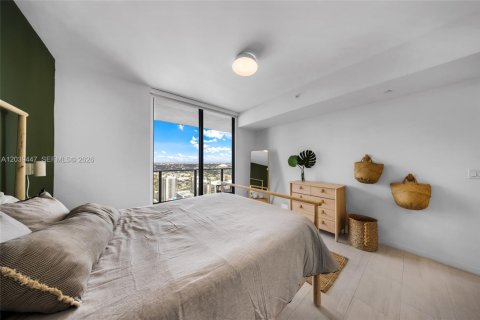 Купить кондоминиум в Майами, Флорида 1 спальня, 61.78м2, № 2145810 - фото 12