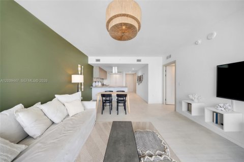 Купить кондоминиум в Майами, Флорида 1 спальня, 61.78м2, № 2145810 - фото 7