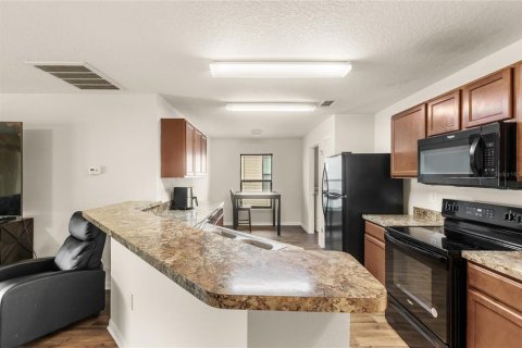 Casa en venta en Groveland, Florida, 3 dormitorios, 142.51 m2 № 1866427 - foto 7