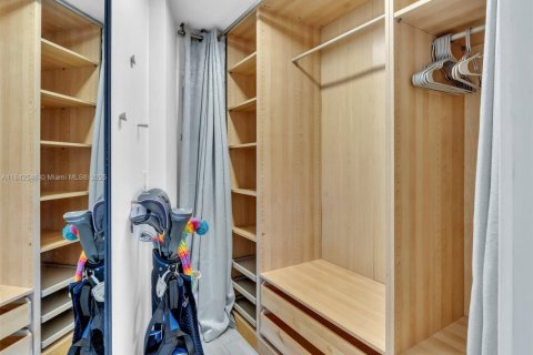 Copropriété à vendre à Miami Beach, Floride: 2 chambres, 77.11 m2 № 1836788 - photo 22