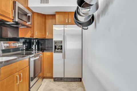 Copropriété à vendre à Miami Beach, Floride: 2 chambres, 77.11 m2 № 1836788 - photo 4
