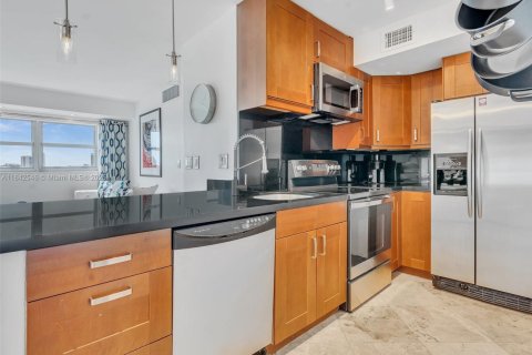 Copropriété à vendre à Miami Beach, Floride: 2 chambres, 77.11 m2 № 1836788 - photo 2