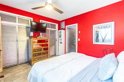 Condo in Hallandale Beach, Florida, 1 bedroom  № 1764411 - photo 3