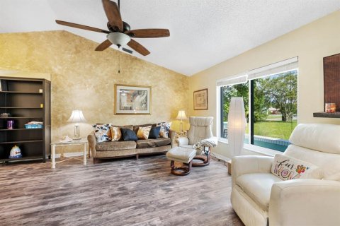 Villa ou maison à vendre à Spring Hill, Floride: 3 chambres, 179.49 m2 № 1824705 - photo 20