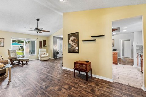 Villa ou maison à vendre à Spring Hill, Floride: 3 chambres, 179.49 m2 № 1824705 - photo 24