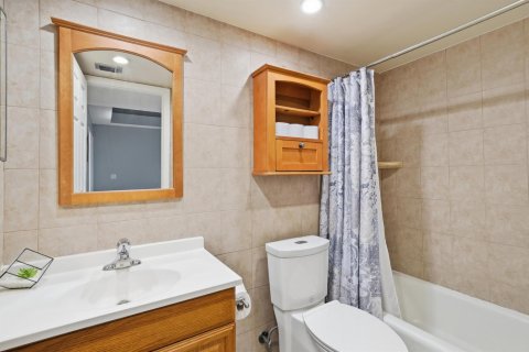 Townhouse in Pembroke Pines, Florida 3 bedrooms, 156.63 sq.m. № 2173728 - photo 20