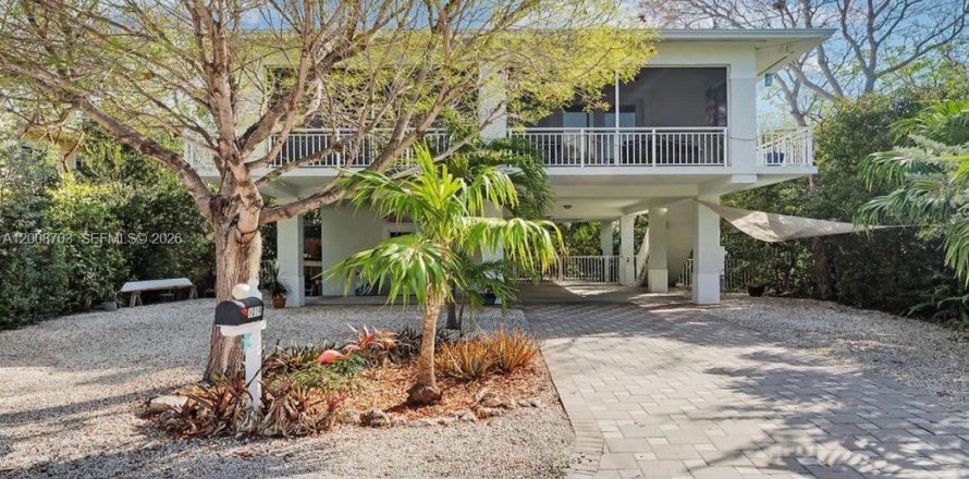 Casa en Key Largo, Florida 3 dormitorios, 143.72 m2 № 2170936