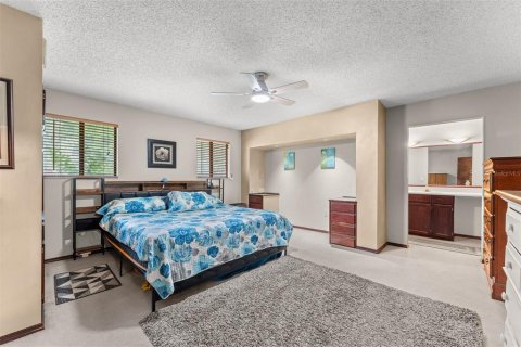 Villa ou maison à vendre à Eustis, Floride: 4 chambres, 263.38 m2 № 2383539 - photo 25