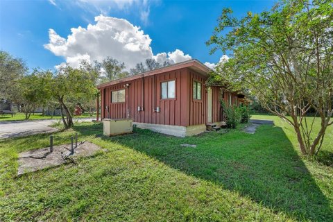 Villa ou maison à vendre à Eustis, Floride: 4 chambres, 263.38 m2 № 2383539 - photo 6