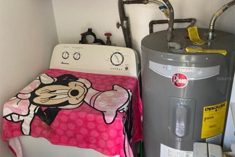 Купить коммерческую недвижимость в Дейтона-Бич, Флорида 8 спален, 235.97м2, № 2199033 - фото 18