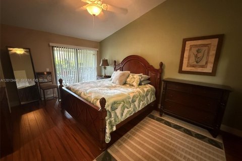 Condo in Palm Beach Gardens, Florida, 3 bedrooms  № 2075804 - photo 21