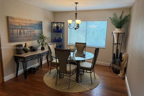 Condo in Palm Beach Gardens, Florida, 3 bedrooms  № 2075804 - photo 13