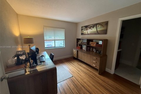 Condo in Palm Beach Gardens, Florida, 3 bedrooms  № 2075804 - photo 18