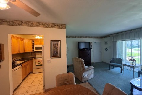 Condo in Boynton Beach, Florida, 1 bedroom № 2187518 - photo 24