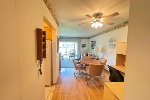 Condo in Boynton Beach, Florida, 1 bedroom № 2187518 - photo 16