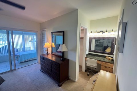 Condo in Boynton Beach, Florida, 1 bedroom № 2187518 - photo 11