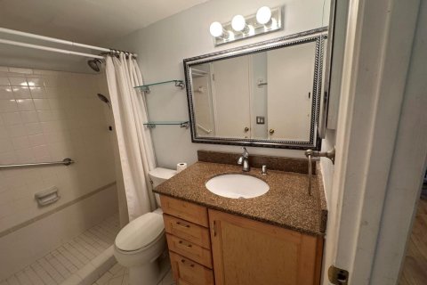 Condo in Boynton Beach, Florida, 1 bedroom № 2187518 - photo 15