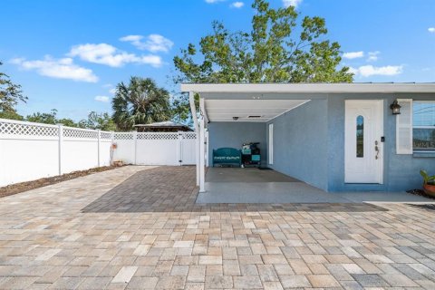 House in Ruskin, Florida 2 bedrooms, 101.45 sq.m. № 1723887 - photo 6
