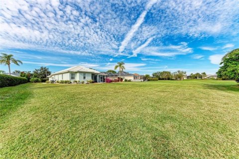House in Parrish, Florida 4 bedrooms, 212.47 sq.m. № 1749664 - photo 30