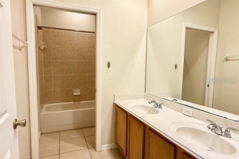 Touwnhouse à louer à Orlando, Floride: 3 chambres, 121.33 m2 № 2404999 - photo 19