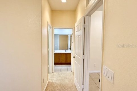 Touwnhouse à louer à Orlando, Floride: 3 chambres, 121.33 m2 № 2404999 - photo 13