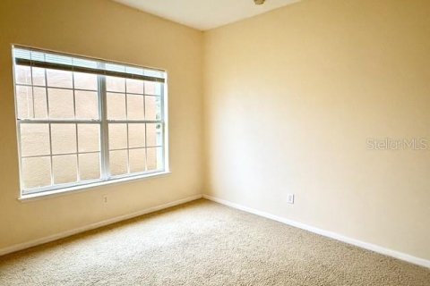 Touwnhouse à louer à Orlando, Floride: 3 chambres, 121.33 m2 № 2404999 - photo 17