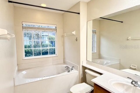Touwnhouse à louer à Orlando, Floride: 3 chambres, 121.33 m2 № 2404999 - photo 16