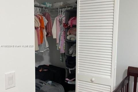 Adosado en alquiler en Miami, Florida, 2 dormitorios, 89.19 m2 № 1890386 - foto 10