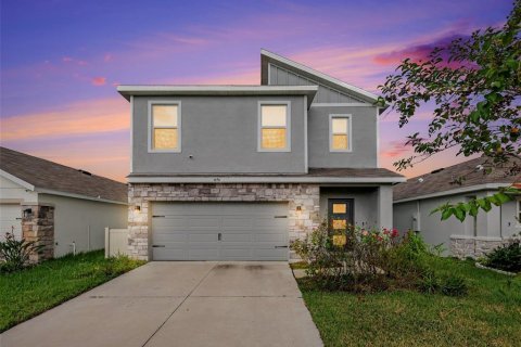 Villa ou maison à Plant City, Floride 5 chambres, 234.3 m2 № 2406806