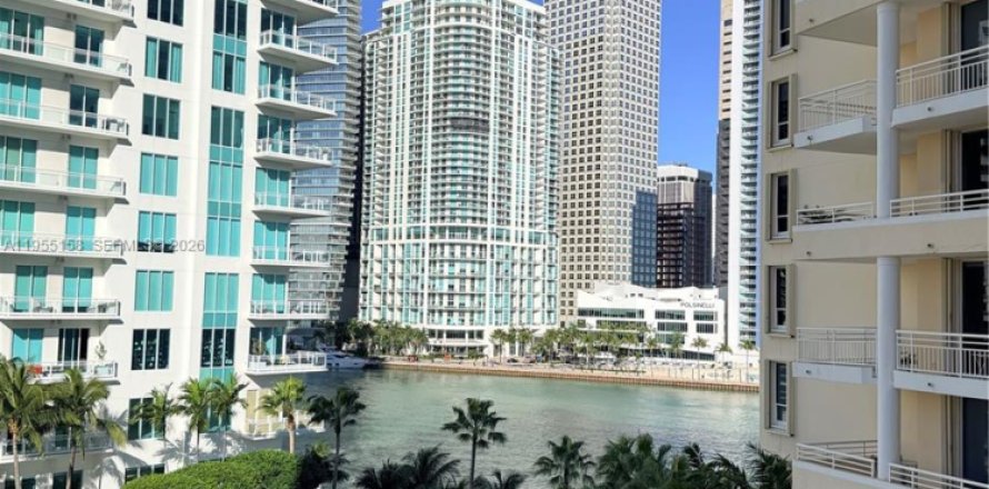 Condo à Miami, Floride, 1 chambre  № 2011385