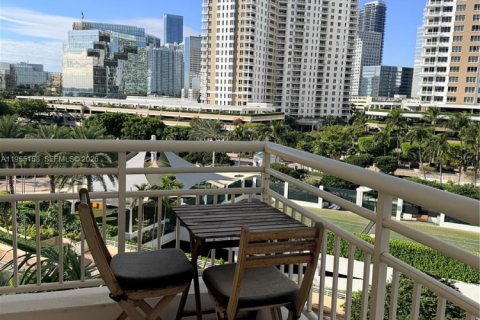 Copropriété à louer à Miami, Floride: 1 chambre, 72.46 m2 № 2011385 - photo 4