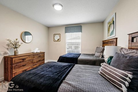 Townhouse in Davenport, Florida 4 bedrooms, 176.7 sq.m. № 1733972 - photo 29