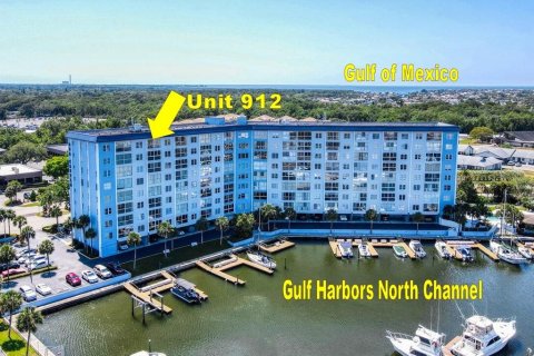 Condo in New Port Richey, Florida, 2 bedrooms  № 2109177
