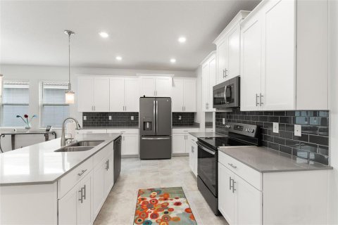 Villa ou maison à louer à Davenport, Floride: 5 chambres, 353.86 m2 № 2431615 - photo 13