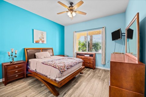 Condo in St. Lucie, Florida, 2 bedrooms № 2191181 - photo 12