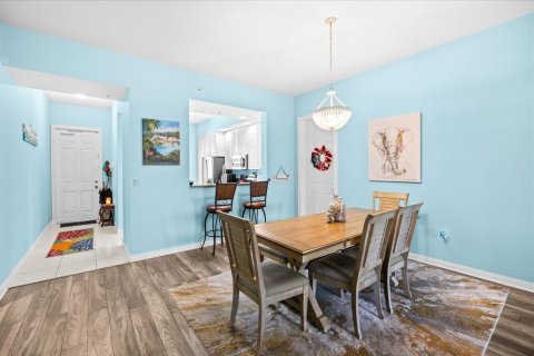 Condo in St. Lucie, Florida, 2 bedrooms № 2191181 - photo 7