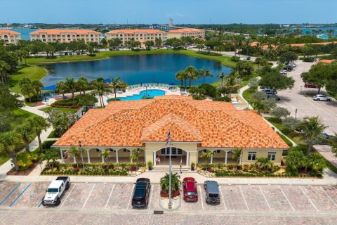 Condo in St. Lucie, Florida, 2 bedrooms № 2191181 - photo 20