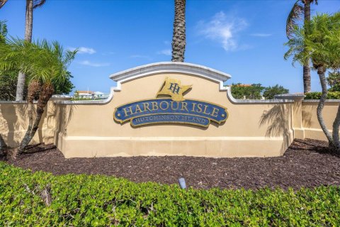 Condo in St. Lucie, Florida, 2 bedrooms № 2191181 - photo 28